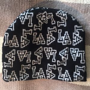 LA Repeated Pattern Skull Cap